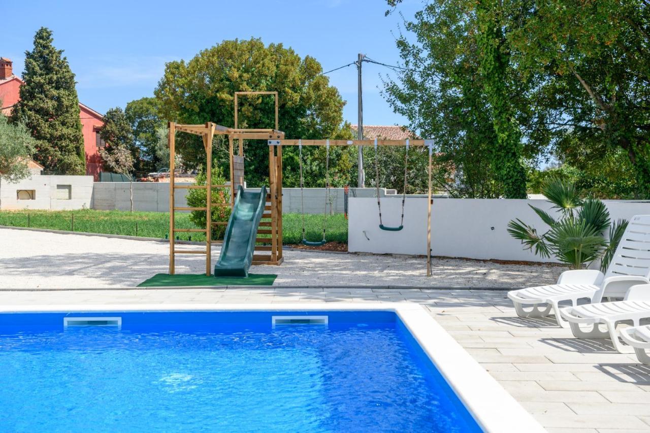 Summer House Nina Apartment Pavicini Exterior photo