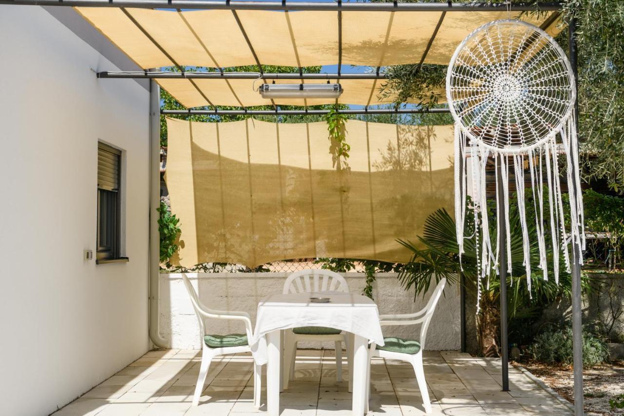 Summer House Nina Apartment Pavicini Exterior photo